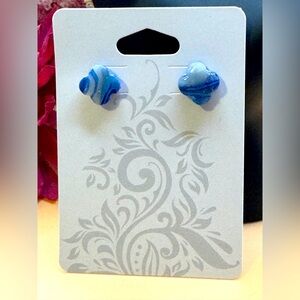 Bellway beauty blue wave gold stud earrings